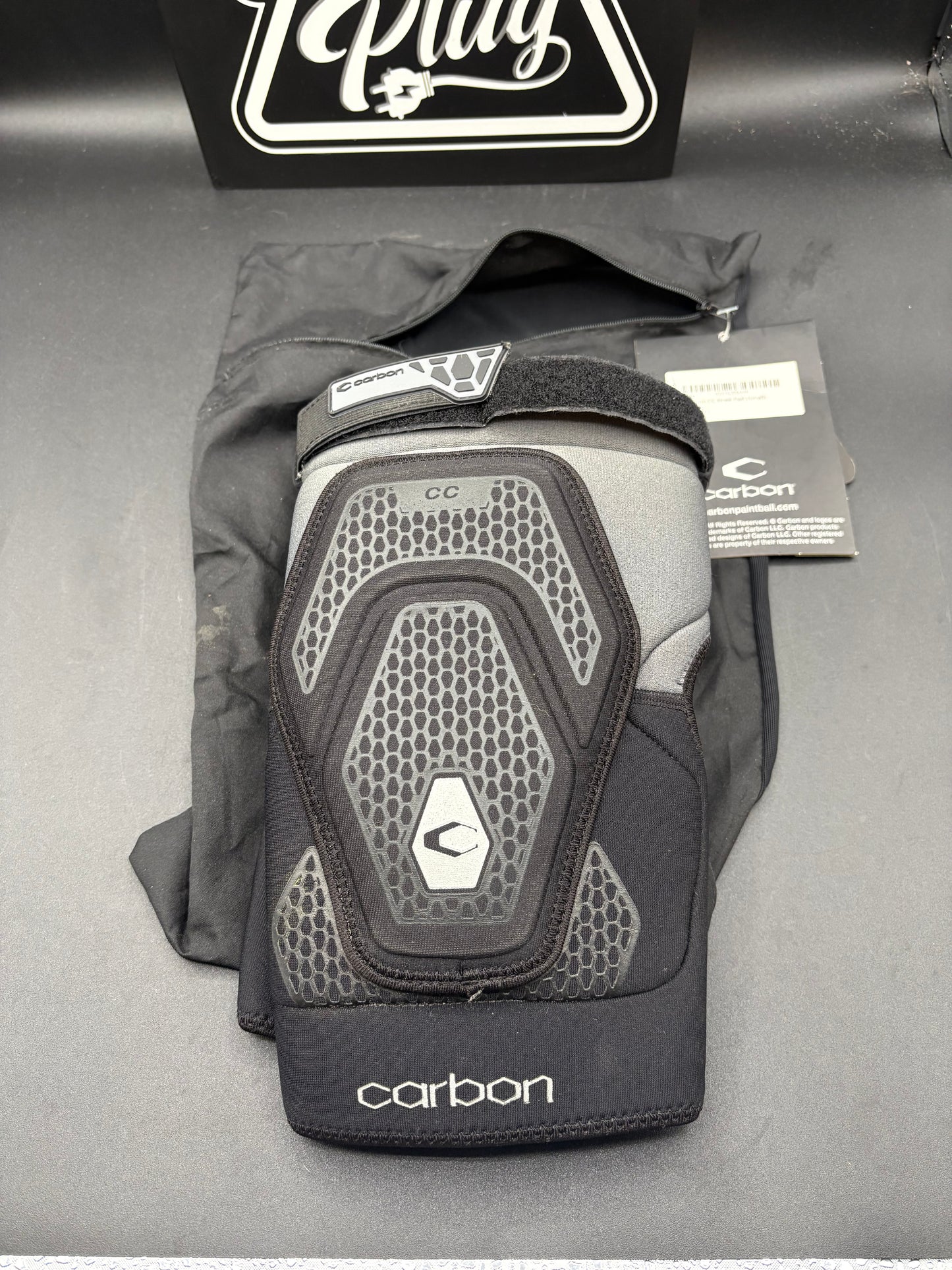 CRBN knee pads