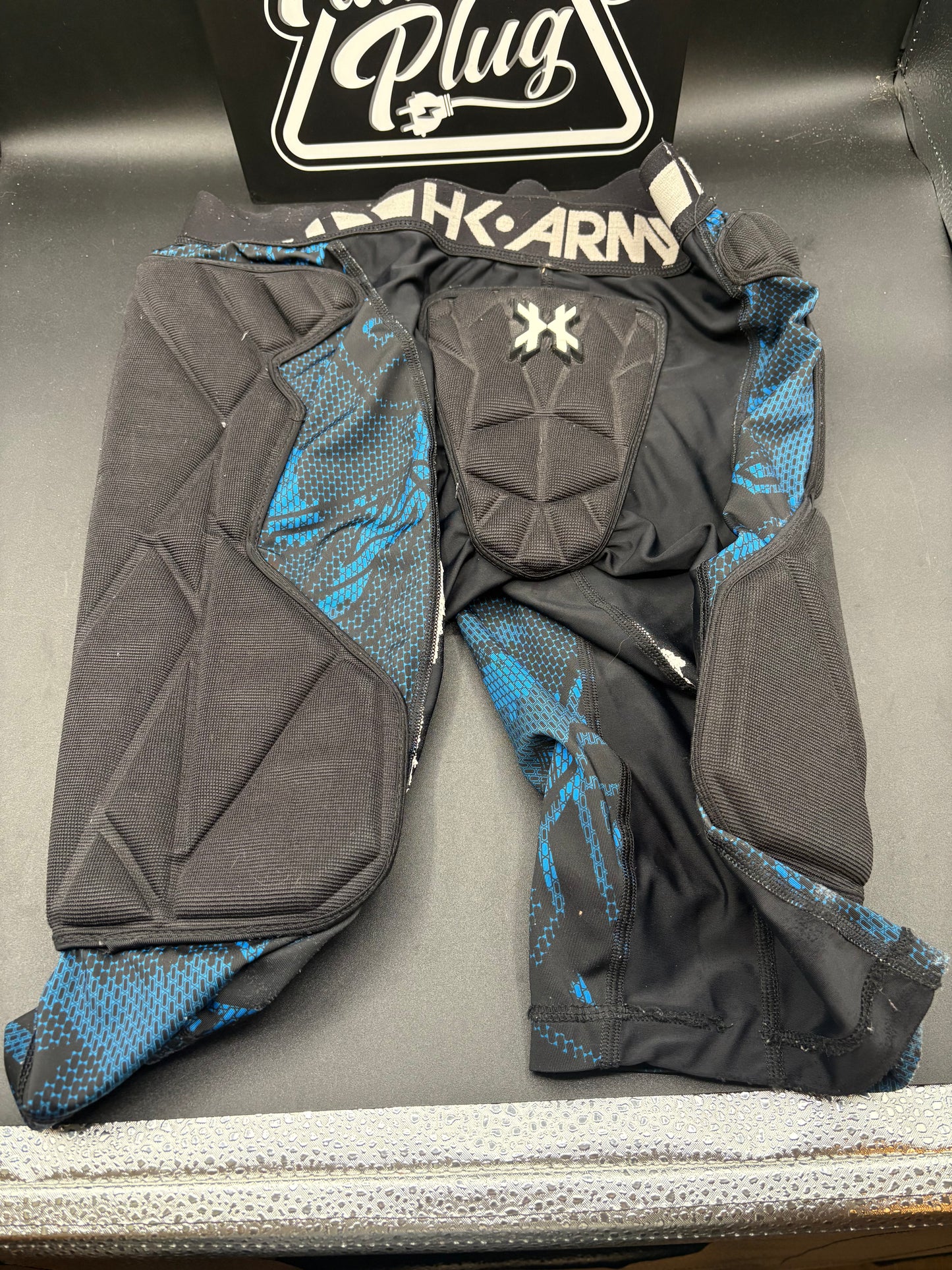 HK army slider shorts